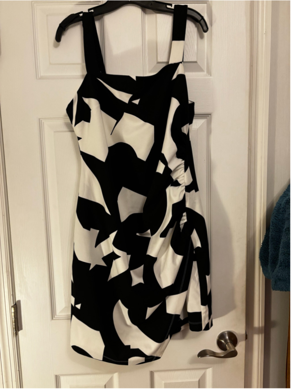 Express Black and White Abstract Print Mini Dress
